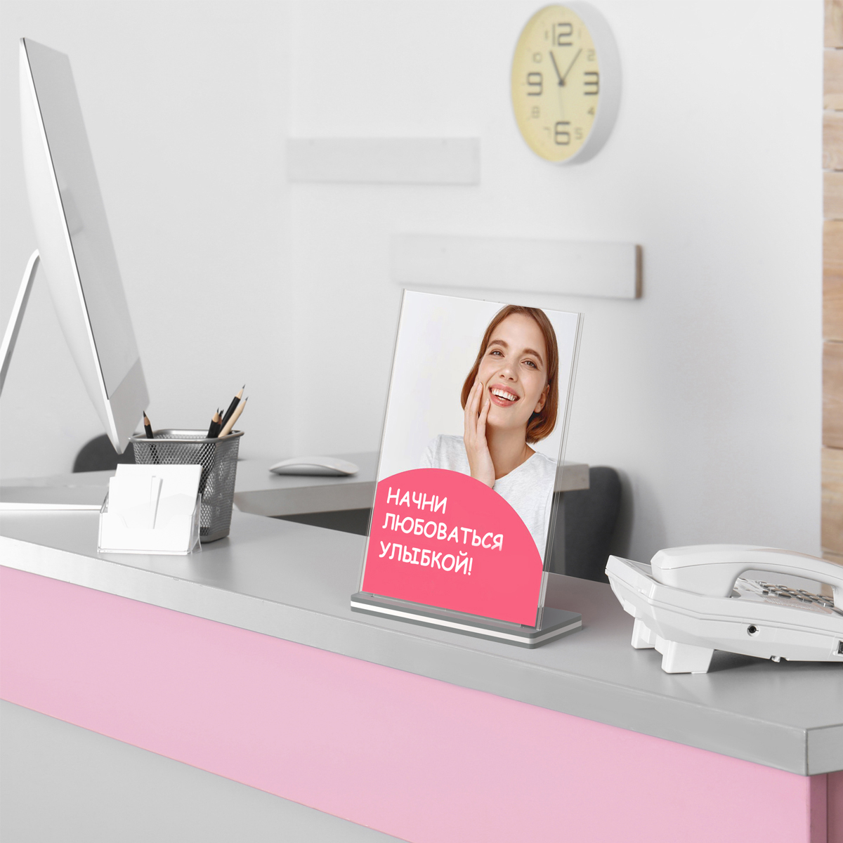 Менюхолдер SIGNHOLDER L-stand A5, цвет основания серый