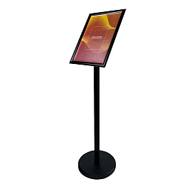 Рекламная стойка с наклонной клик-рамой ALUSNAP-STAND, формат A3, поворотная, цвет черный